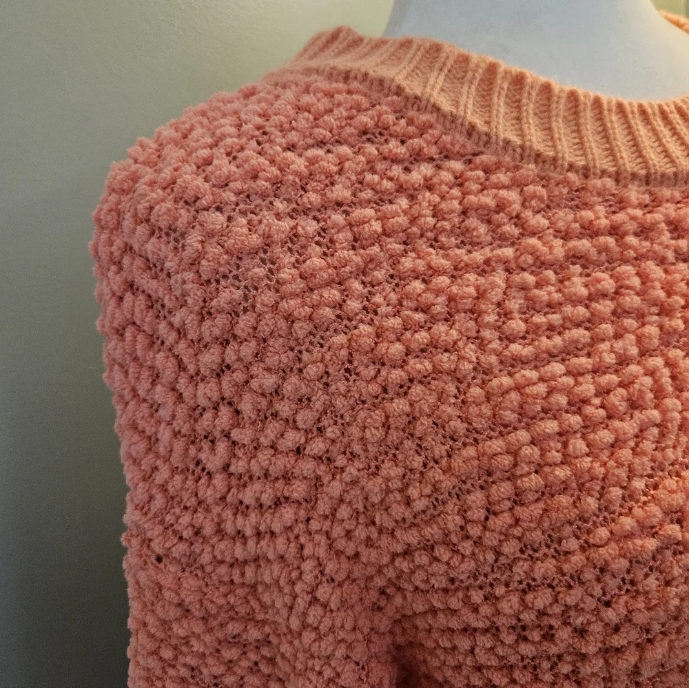 Lauren Conrad Cozy Coral Textured Women's Size Small S Crew Neck Sweater